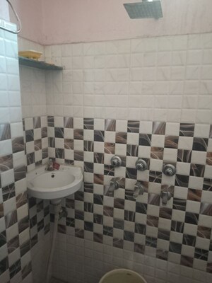 Bathroom in 2 BHK Builder Floor at Lda Colony – for Rent