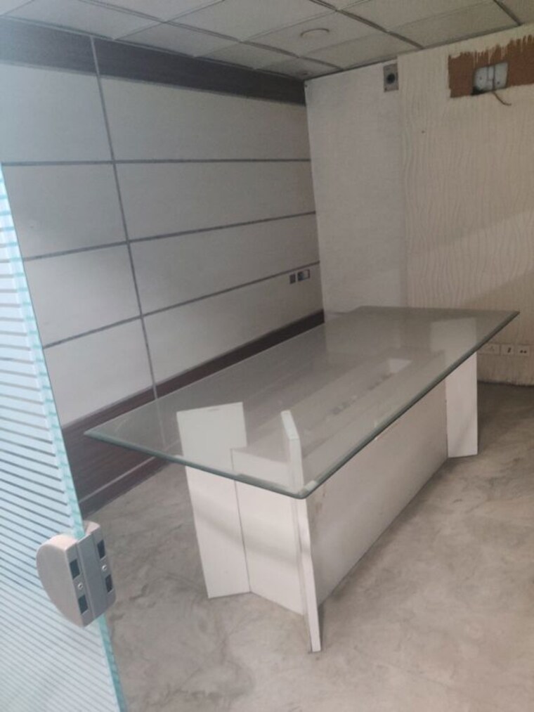 Team Area, yusuf sarai Commercial Office Space 1700 Sq.Ft. In Yusuf Sarai Delhi 10136313