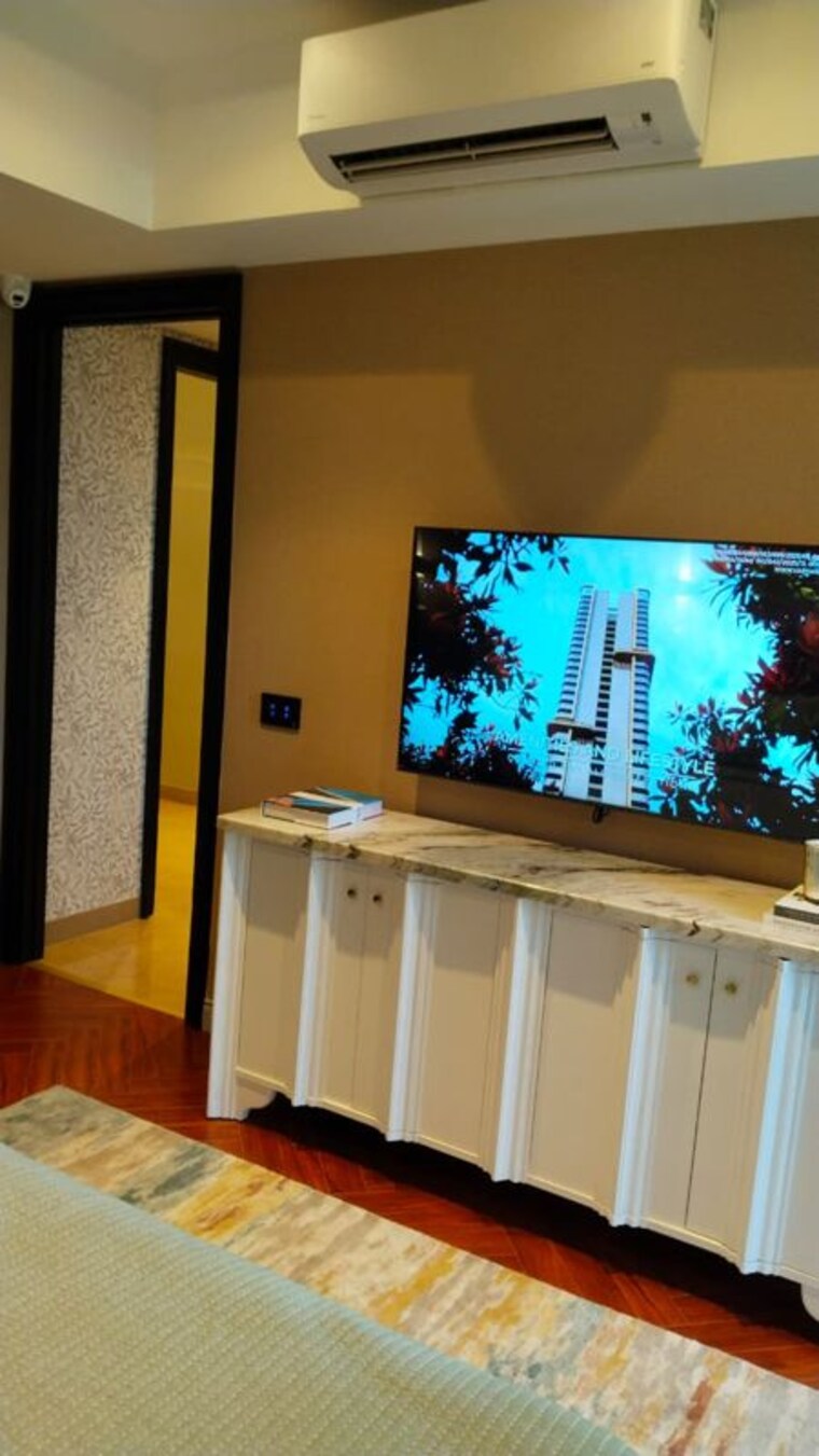 Bedroom, bptp-downtown-66 3.5 Bedroom 2900 Sq.Ft. Apartment In Sector 66 Gurgaon 10136180