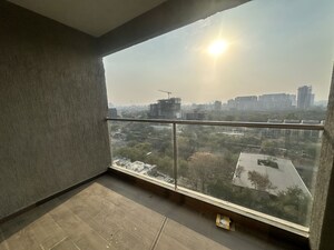 Balcony in 2 BHK Apartment at Ghorpadi Road – for Rent