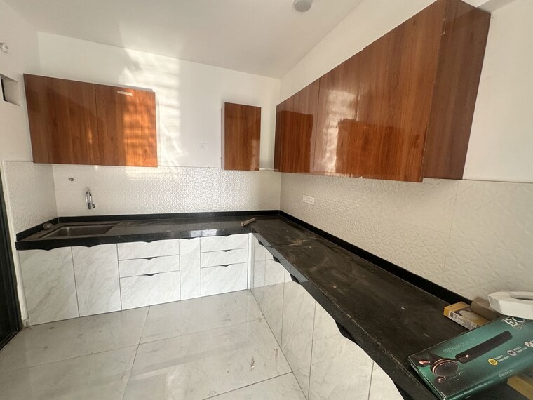Kitchen, ghorpadi road 2 Bedroom 1100 Sq.Ft. Apartment In Ghorpadi Road Pune 10136383