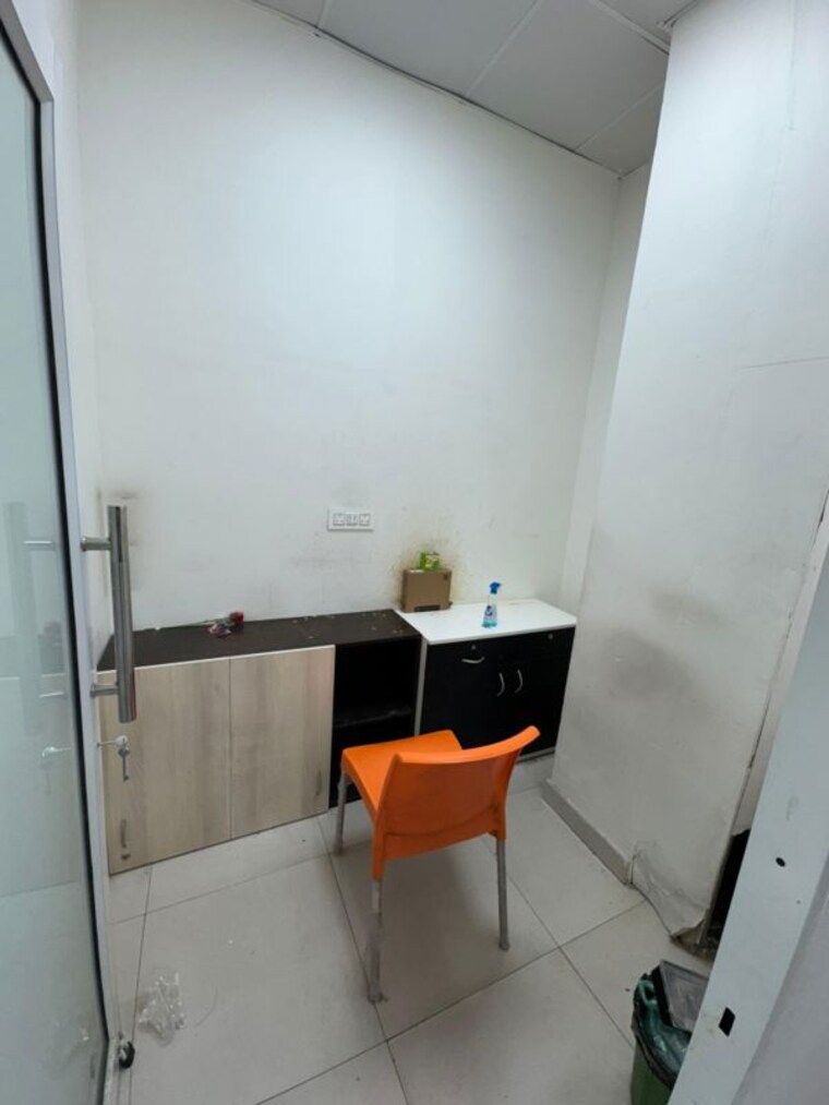 Team Area, sector 74 Commercial Office Space 3001 Sq.Ft. In Sector 74 Mohali 10136398