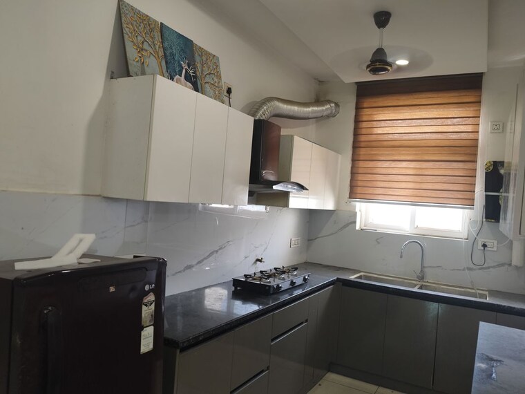 Kitchen, lifestyle-homes 3 Bedroom 1250 Sq.Ft. Apartment In Patiala Road Zirakpur 10136411