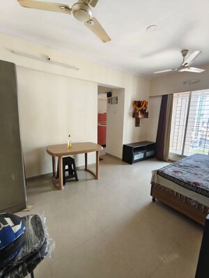 1 BHK Apartment For Rent in Damji Shamji Kalpvruksha Tulip, Kasarvadavali