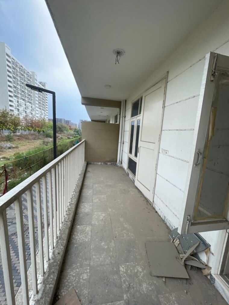 Balcony, tdi-the-grand-retreat 3 Bedroom 250 Sq.Yd. Builder Floor In Sector 88 Faridabad 10136415