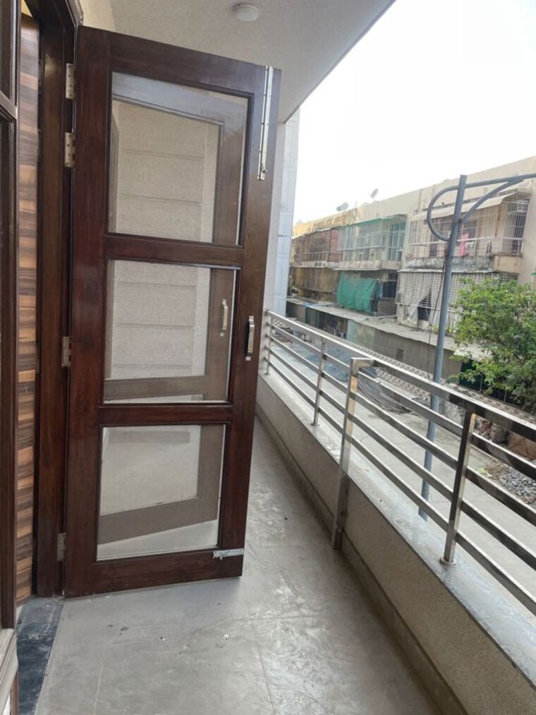 Balcony, rps-palm-drive 2 Bedroom 850 Sq.Ft. Builder Floor In Sector 88 Faridabad 10136498