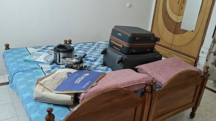 Master Bedroom, medinova-apartment 3 Bedroom 1800 Sq.Ft. Apartment In Sector 56 Gurgaon 10136506