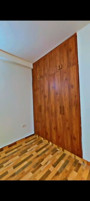 Furnished Amenities in 3 BHK Builder Floor at Vipul World Floors, Sector 48 – for Rent