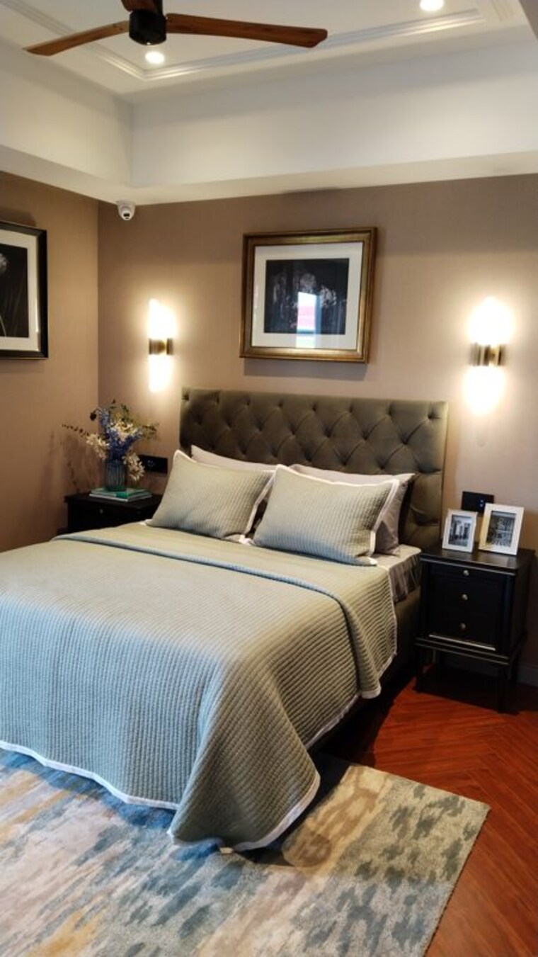 Bedroom, sector 66 3.5 Bedroom 2630 Sq.Ft. Apartment In Sector 66 Gurgaon 9705909