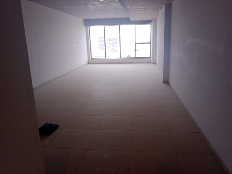Room, shyamal Commercial Office Space 684 Sq.Ft. In Shyamal Ahmedabad 10136525