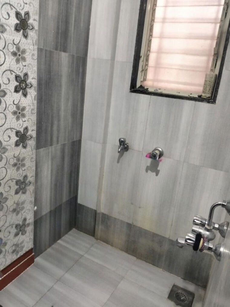 Bathroom, keshav nagar 2 Bedroom 850 Sq.Ft. Apartment In Keshav Nagar Pune 10136536