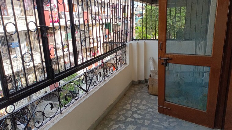 Balcony, vaishali sector 4 2 Bedroom 900 Sq.Ft. Builder Floor In Vaishali Sector 4 Ghaziabad 10136523