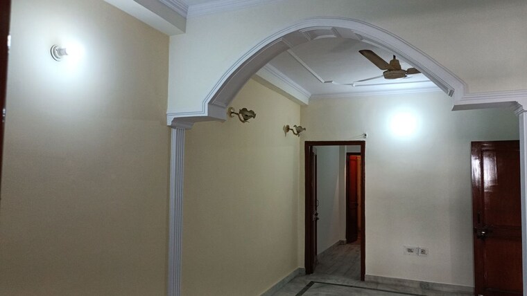 Living Room, vaishali sector 4 2 Bedroom 900 Sq.Ft. Builder Floor In Vaishali Sector 4 Ghaziabad 10136523