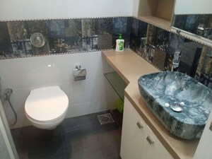 Team Area in 3 BHK Apartment at Satellite Tower, Goregaon East – for Sale