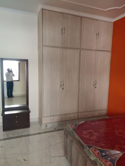 3 BHK + Extra Room Builder Floor For Rent in Kirti Nagar