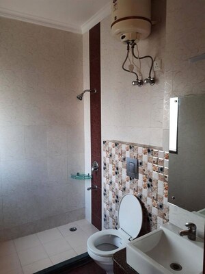 Bathroom in 2 BHK Builder Floor at Sector 52 – for Rent