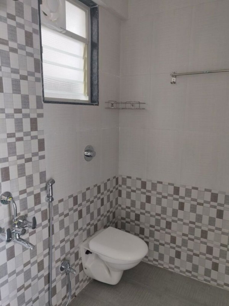 Bathroom, shiv-hazel-view 2 Bedroom 693 Sq.Ft. Apartment In Hinjewadi Pune 10136723