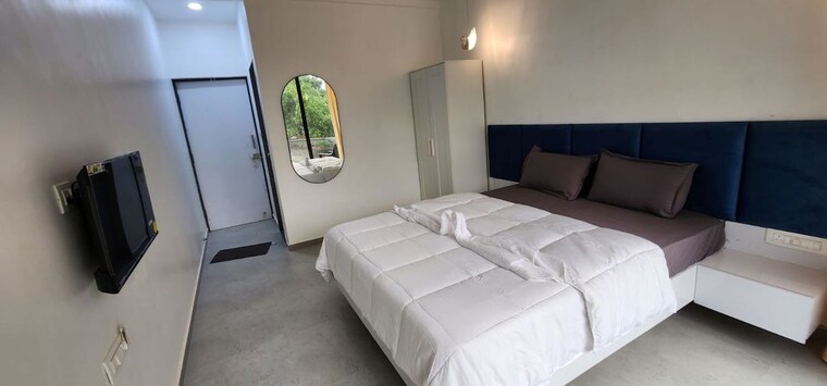 Bedroom, omkar-alta-monte 3 Bedroom 1220 Sq.Ft. Apartment In Malad East Mumbai 10136760