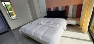 Bedroom in 3 BHK Apartment at Omkar Alta Monte, Malad East – for Rent