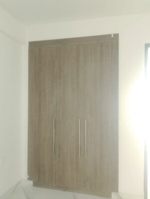 Furnished Amenities in 3 BHK Apartment at M3M Soulitude, Sector 89 – for Rent