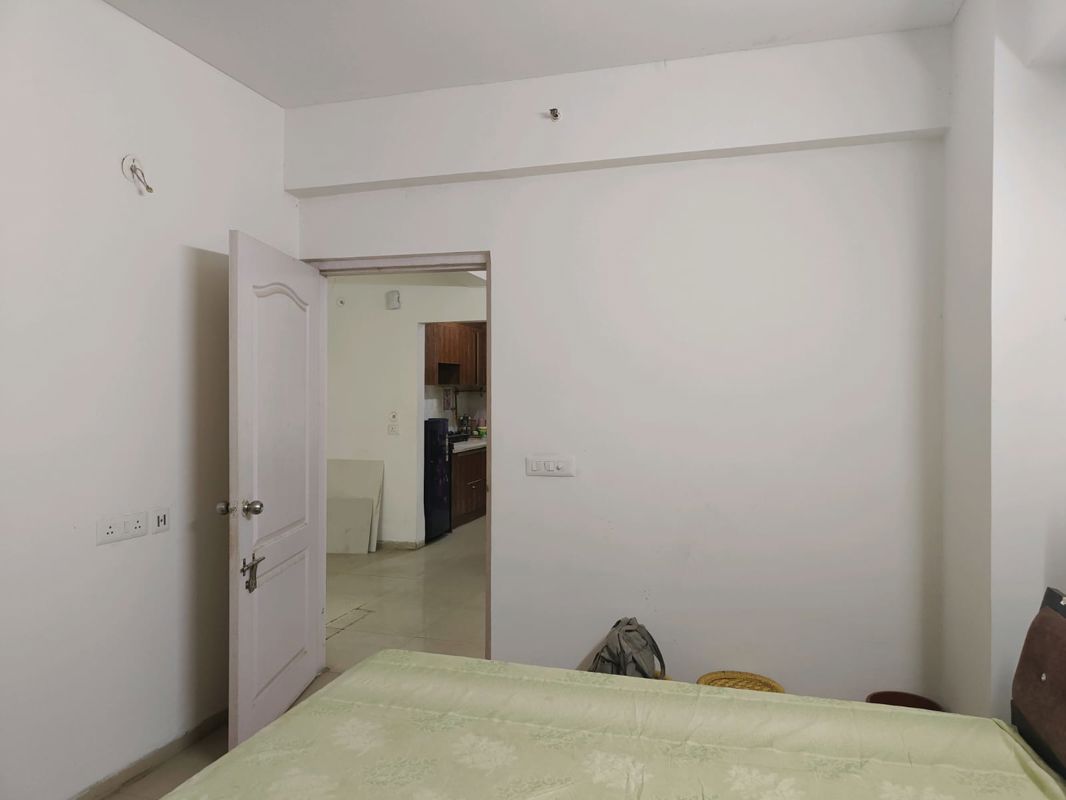3 BHK + Pooja Room Apartment For Rent in Shri Radha Sky Gardens