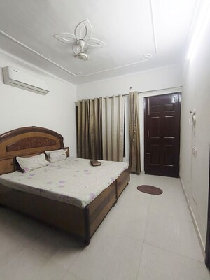 Bedroom in 2 BHK Villa at Sector 67 – for Rent