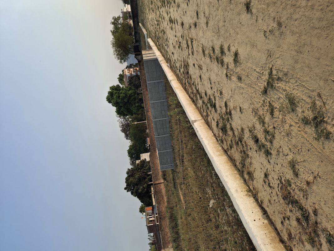 Plot For Sale in Gomti Nagar
