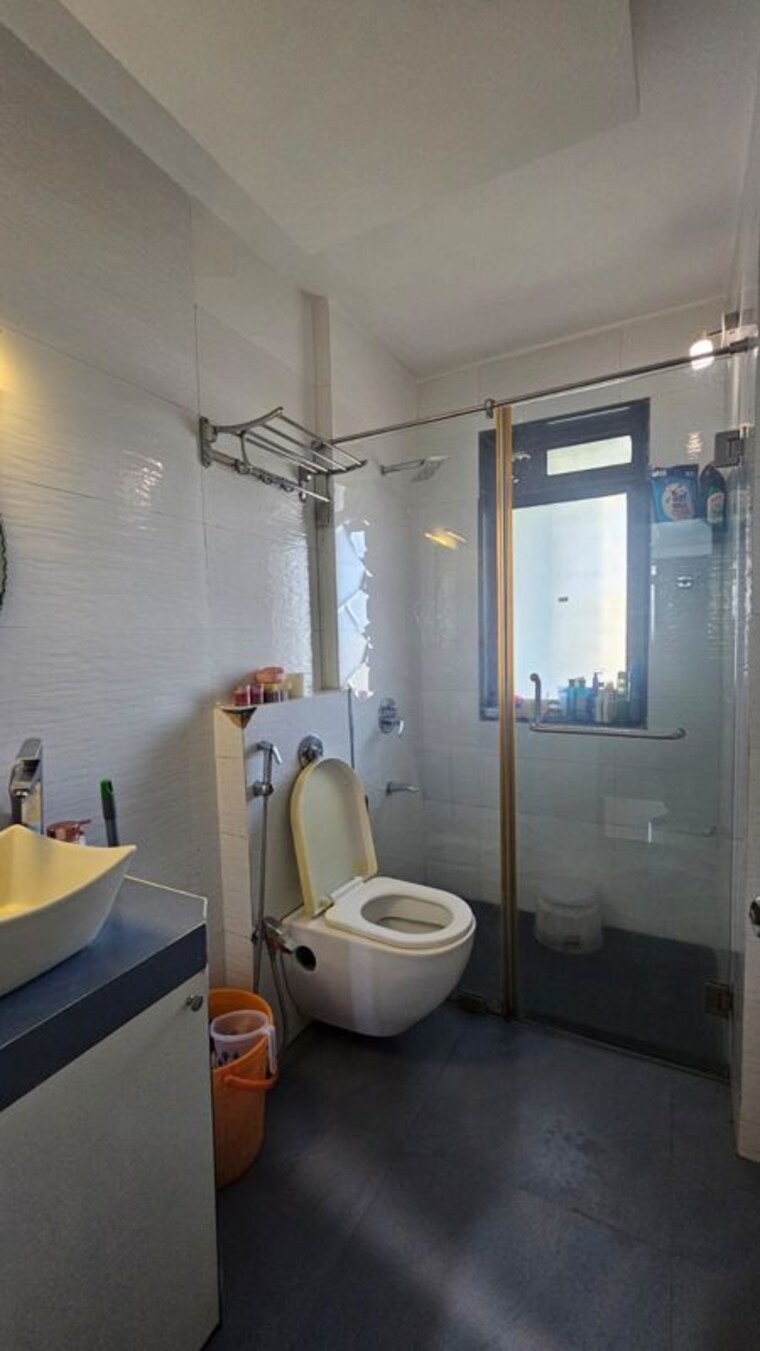 Bathroom, purbani-heights 2 Bedroom 1050 Sq.Ft. Apartment In Chembur Mumbai 10136959