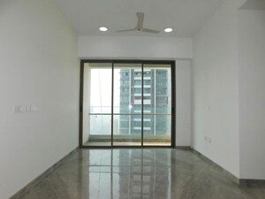 Room in 2 BHK Apartment at Prestige Jasdan Classic, Mahalaxmi – for Rent