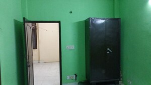 Room in 1 BHK Builder Floor at Vaishali Sector 5 – for Rent