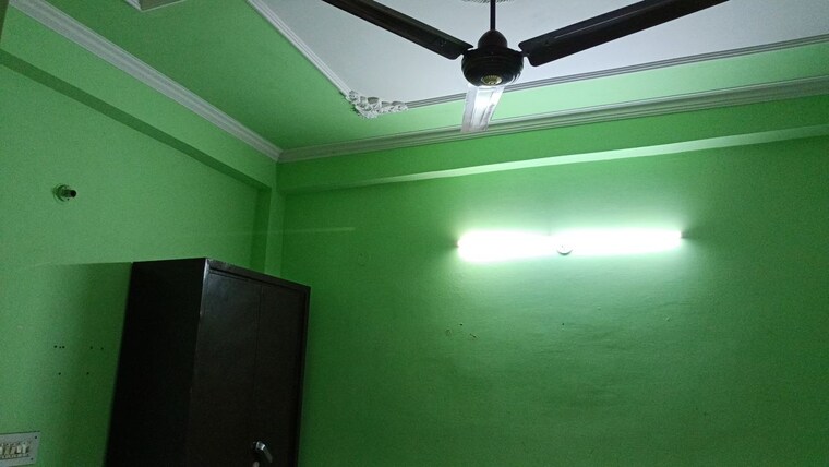 Room, vaishali sector 5 1 Bedroom 545 Sq.Ft. Builder Floor In Vaishali Sector 5 Ghaziabad 10137044