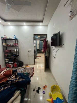 Room in 1 BHK Independent House at Vatika Kunj, Bhondsi – for Sale
