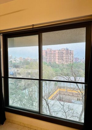 Room in 2 BHK Apartment at Chembur Heights, Chembur – for Rent