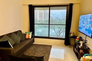 Bedroom in 2 BHK Apartment at Chembur Heights, Chembur – for Rent