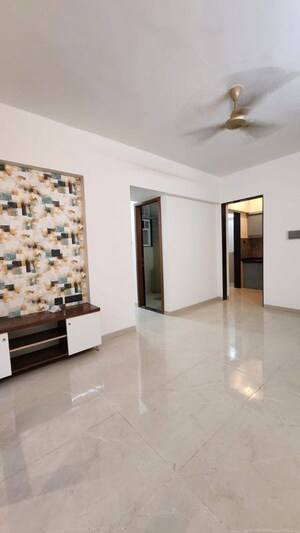 Room in 2 BHK Apartment at Pristine Allure, Kharadi – for Rent