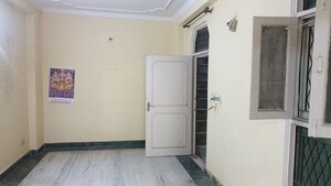 Living Room in 1 BHK Builder Floor at Vaishali Sector 5 – for Rent