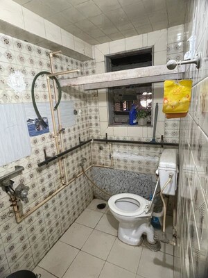 Bathroom in 2 BHK Apartment at Hill View Tower, Vikhroli West – for Rent