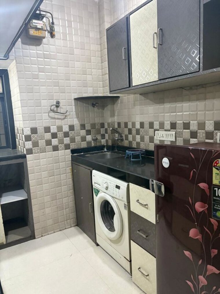 Kitchen, shree-gurudutt-chs 1 Bedroom 400 Sq.Ft. Apartment In Seawoods Navi Mumbai 10137065