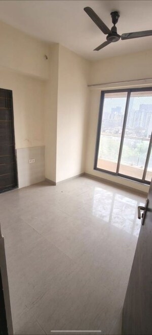 Room in 2 BHK Apartment at Raj Shivganga, Kandivali West – for Rent