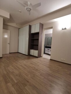 3.5 BHK + Servant Room Apartment For Rent in Ireo Victory Valley
