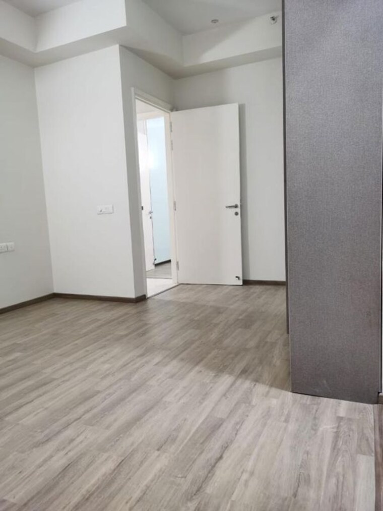 Room, ireo-victory-valley 3.5 Bedroom 2350 Sq.Ft. Apartment In Sector 67 Gurgaon 10137078