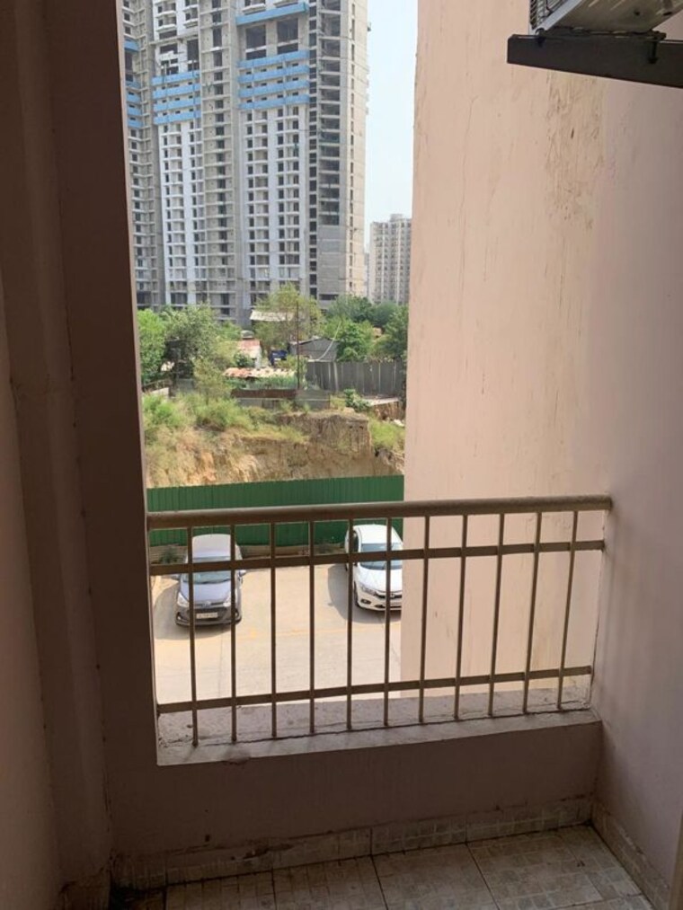 Balcony, supertech-cape-town 3 Bedroom 1295 Sq.Ft. Apartment In Sector 74 Noida 10137083