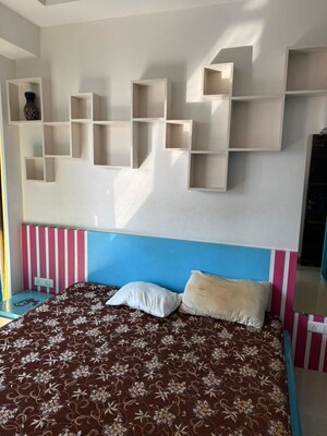 Bedroom in 2 BHK Apartment at Satellite Tower, Goregaon East – for Rent