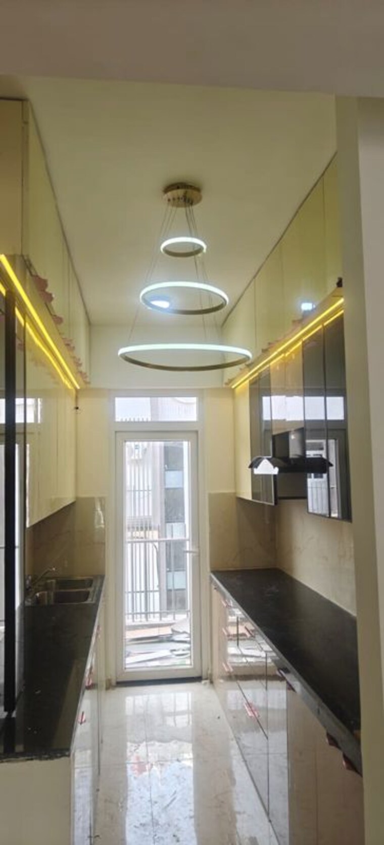 Kitchen, smart-world-gems 2.5 Bedroom 1150 Sq.Ft. Apartment In Sector 89 Gurgaon 10137091