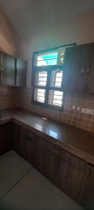 Kitchen in 1 BHK Builder Floor at Sector 47 – for Rent