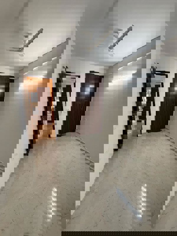 3.5 BHK + Servant Room,Study Room,Extra Room 1610 Sq.Ft. Apartment in Smart World Gems