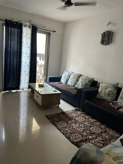 2 BHK Apartment For Rent in NSG The Royal Mirage