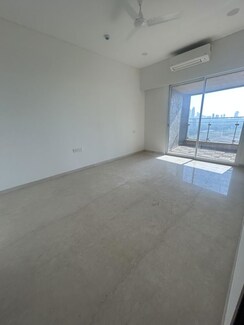 3 BHK + Servant Room Apartment For Sale in Lokhandwala Minerva Mahalaxmi