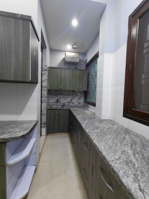 Kitchen in 3 BHK Independent House at Tulip Mall, Sector 46 – for Rent