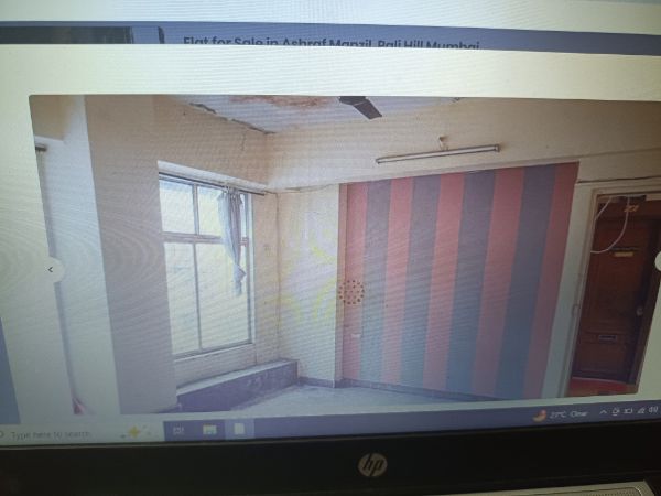2 BHK + Pooja Room,Servant Room,Study Room Apartment For Sale in Ashraf Manzil